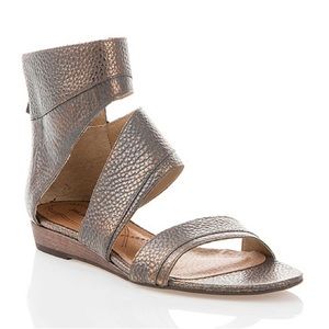 NWB Matisse Gladiator Sandals Size 7 M